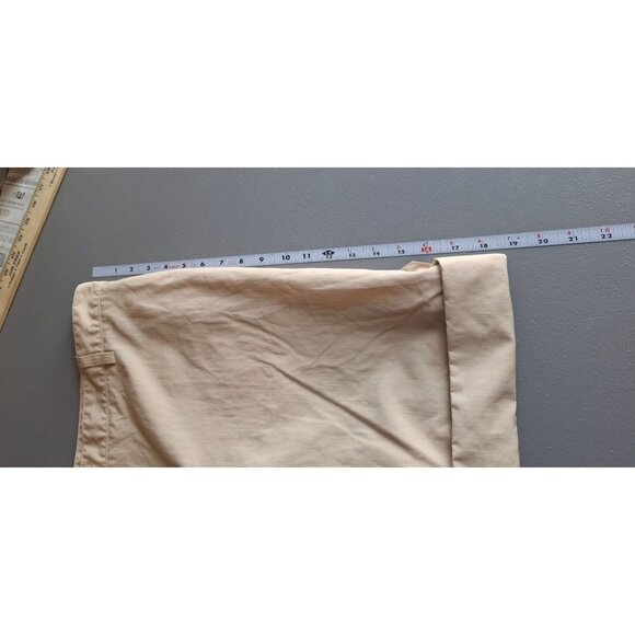 Weatherproof Womens Cargo Roll-Up Shorts Size 16 Khaki Gorpcore Preppy - Picture 7 of 8